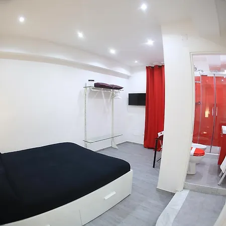 Cico Bed and Breakfast Νάπολη